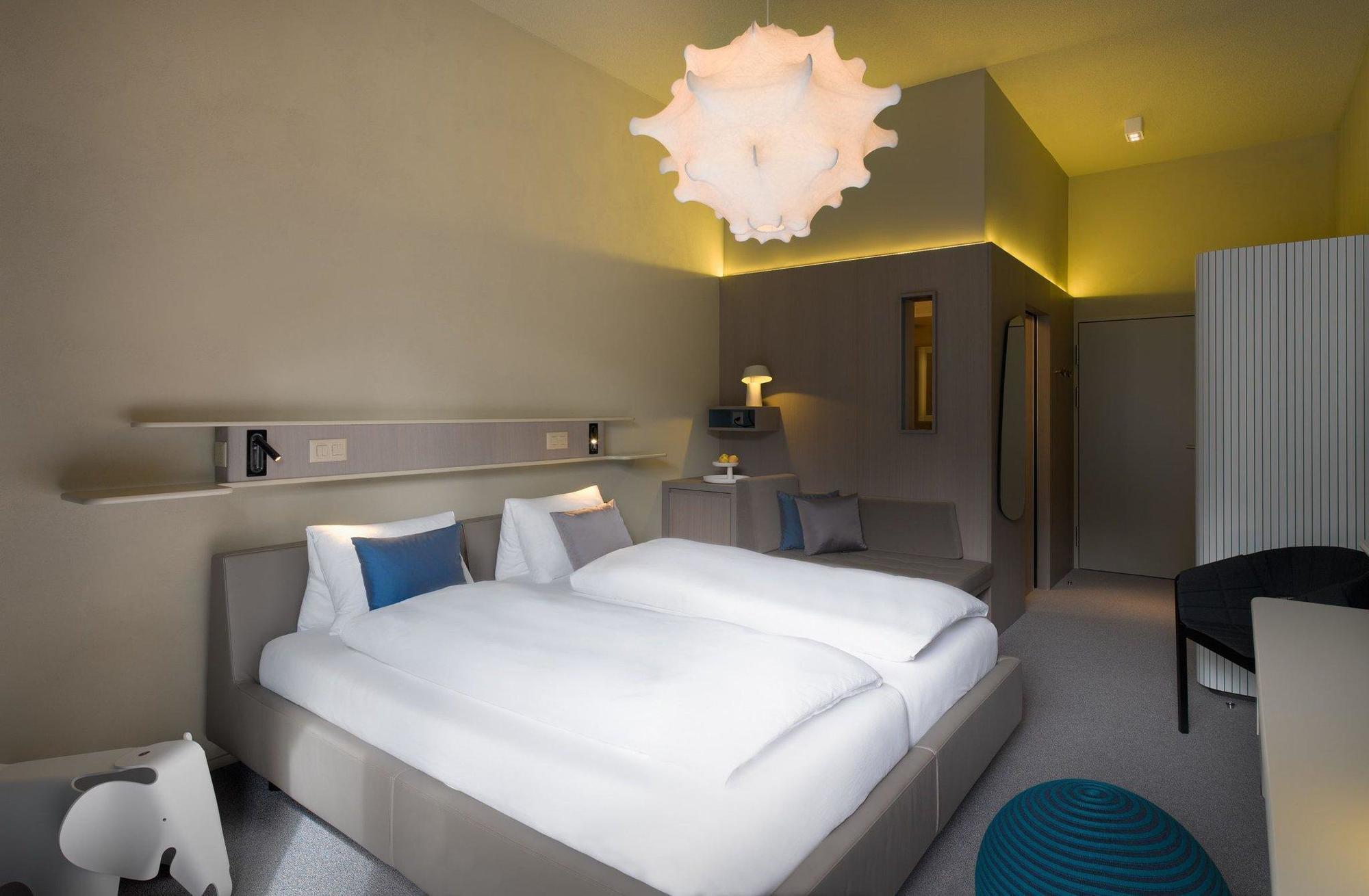 Badehotel Belvair ชกูอล ภายนอก รูปภาพ